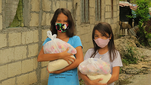 즐겁게 등교할 날을 기대해요! 필리핀 세부 초등학교에 위생 및 교육물품 지원